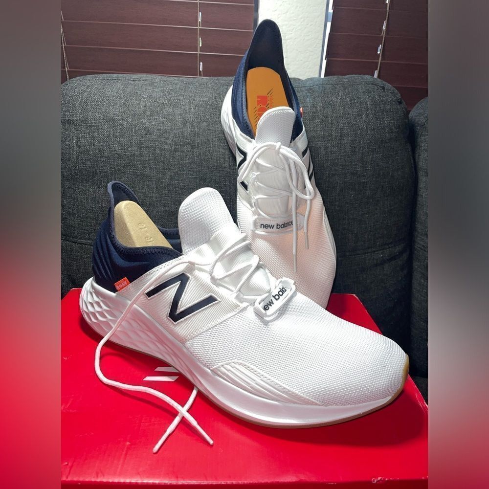 New Balance ROAX Running Shoes